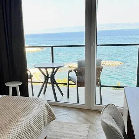 Apartahotel Stella's Beachfront