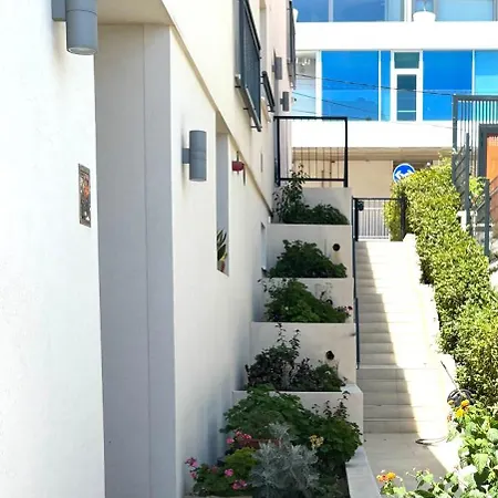 Stella's Beachfront Apartahotel Split