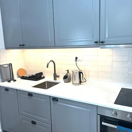 Stella's Beachfront Apartahotel 3*