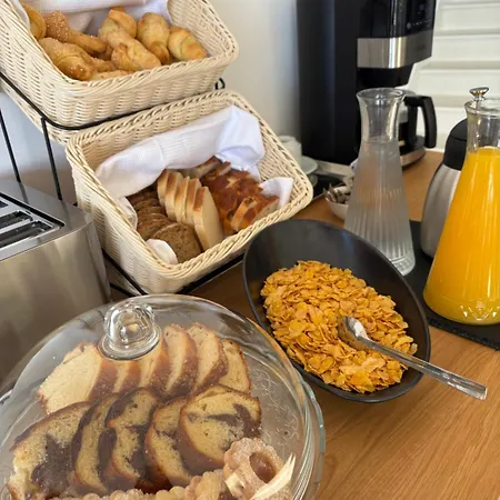 Stella's Beachfront Apartahotel