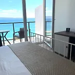 Stella's Beachfront - - Free Parking 스플리트
