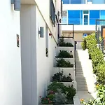Stella's Beachfront - - Free Parking 아파트호텔 스플리트