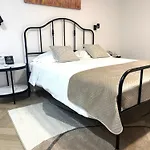 아파트호텔 Stella's Beachfront - - Free Parking 스플리트