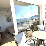 Stella's Beachfront - - Free Parking 3* 스플리트