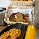 아파트호텔 Stella's Beachfront - - Free Parking 스플리트