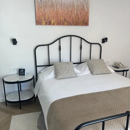 Stella'S Beachfront Aparthotel 3* Spalato
