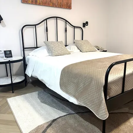 Apart Otel Stella's Beachfront Split