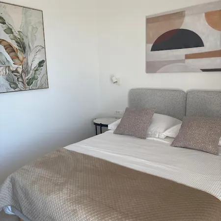 Appart hôtel Stella's Beachfront - - Free Parking Split
