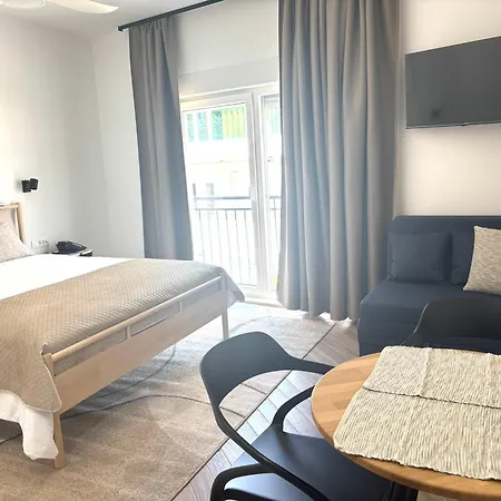 Stella's Beachfront - - Free Parking Appart hôtel 3*