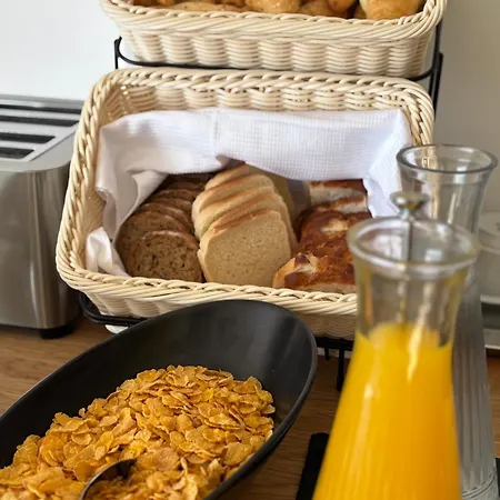 Appart hôtel Stella's Beachfront - - Free Parking Split