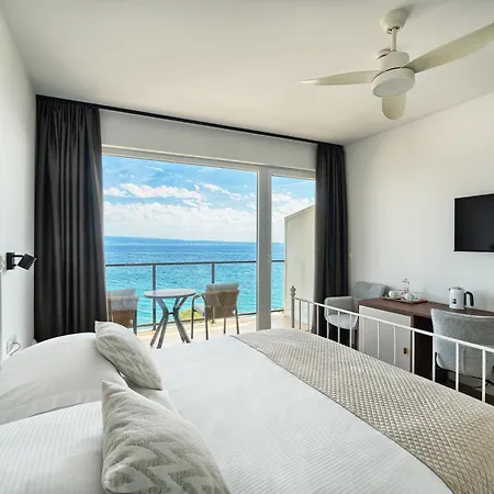 Stella'S Beachfront Aparthotel Aparthotel 3*
