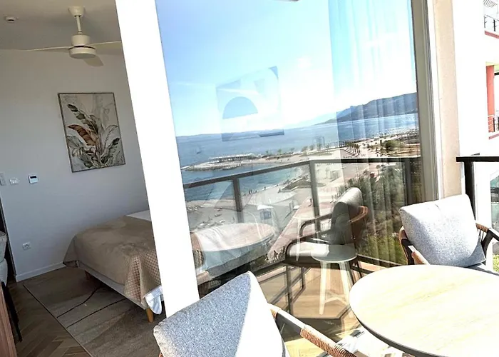 Stella's Beachfront 3* Split